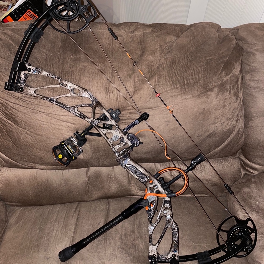 Elite compound bow
